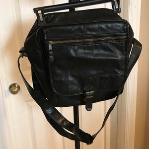 LARGE VINTAGE Shoulder/Messenger/Travel bag unisex